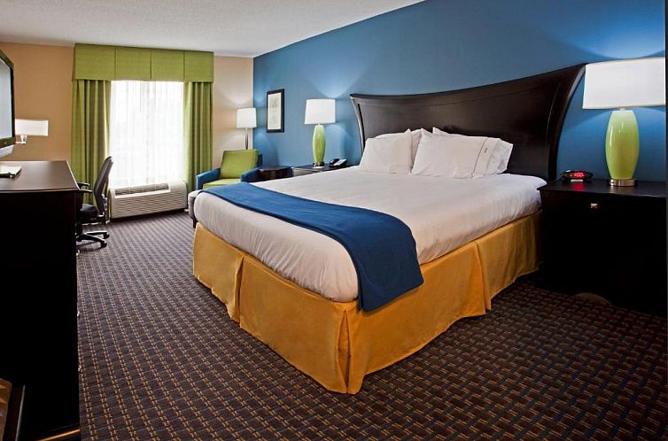 Holiday Inn Express Hotel & Suites Largo-Clearwater, an IHG 