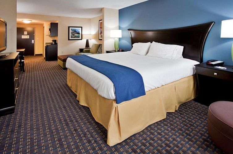 Holiday Inn Express Hotel & Suites Largo-Clearwater, an IHG 