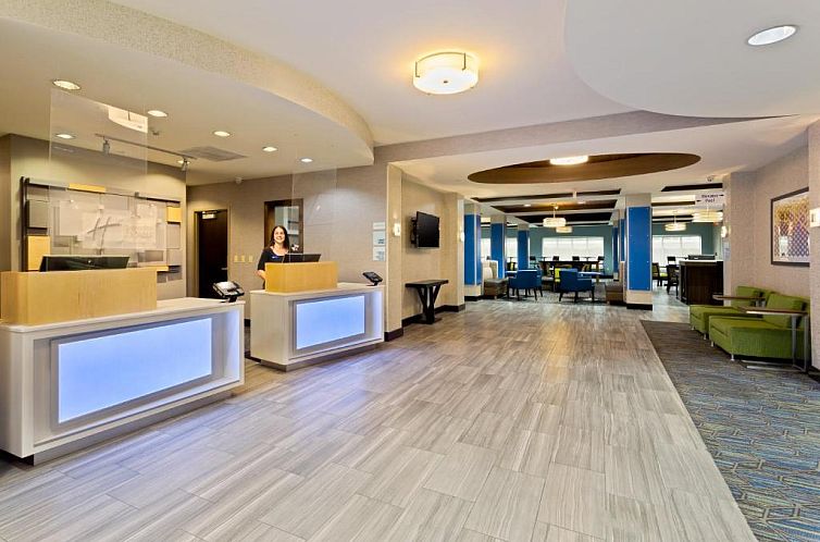 Holiday Inn Express Hotel & Suites Largo-Clearwater, an IHG 