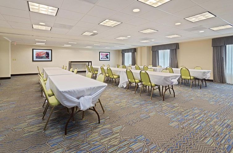 Holiday Inn Express Hotel & Suites Largo-Clearwater, an IHG 
