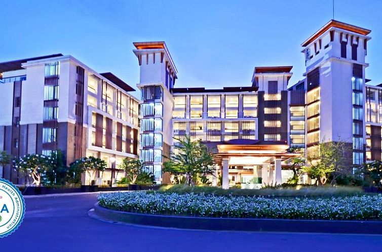 Summit Windmill Golf Residence