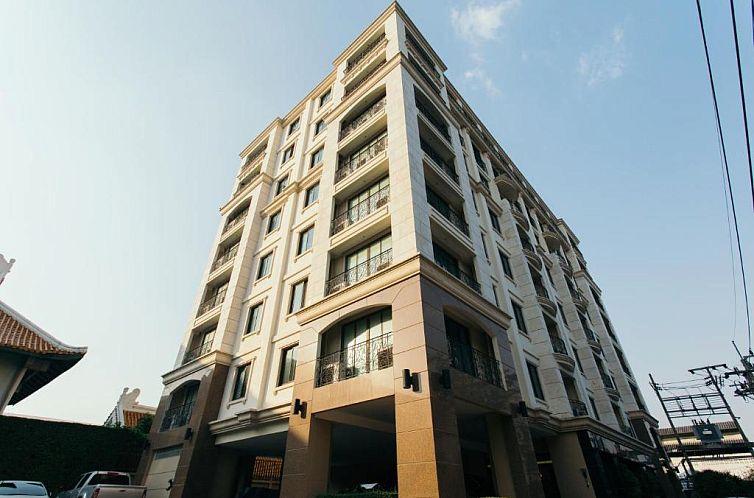 Thomson Residence Hotel