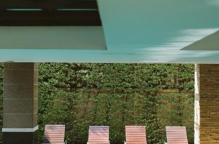 Thomson Residence Hotel
