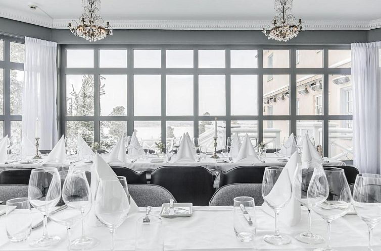 Såstaholm Hotell & Konferens