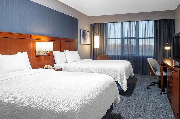 Courtyard Long Island MacArthur Airport