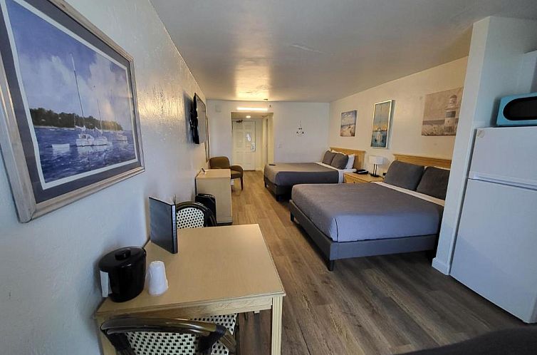 Beachside Hotel - Daytona Beach