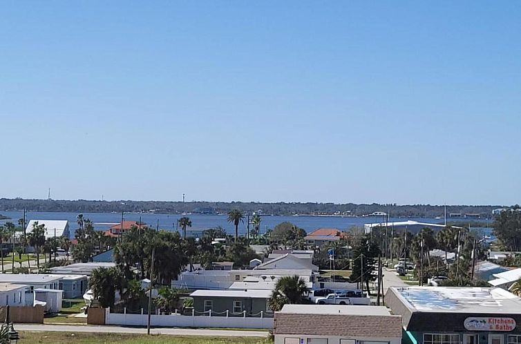Beachside Hotel - Daytona Beach