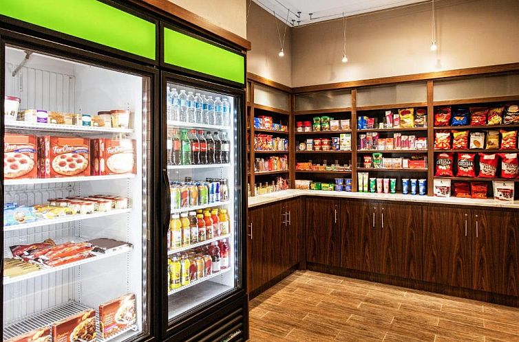 Holiday Inn Hotel & Suites Daytona Beach On The Ocean, an IH