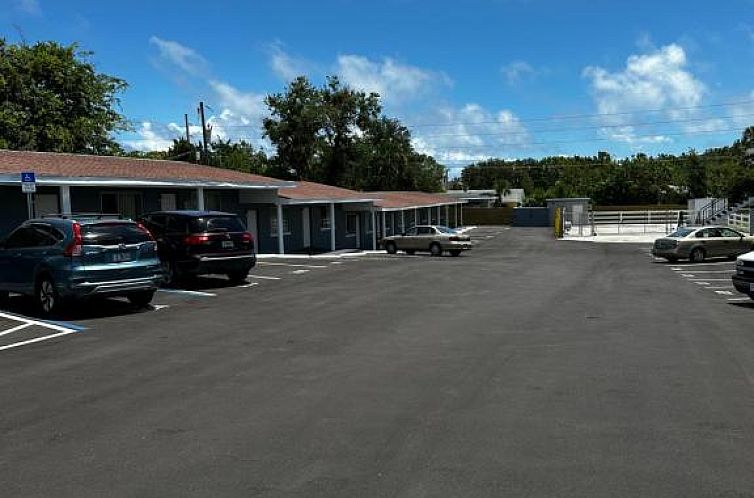 Red Carpet Inn Daytona Beach