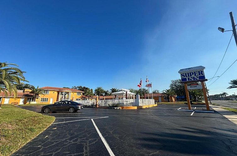Super Inn Daytona Beach