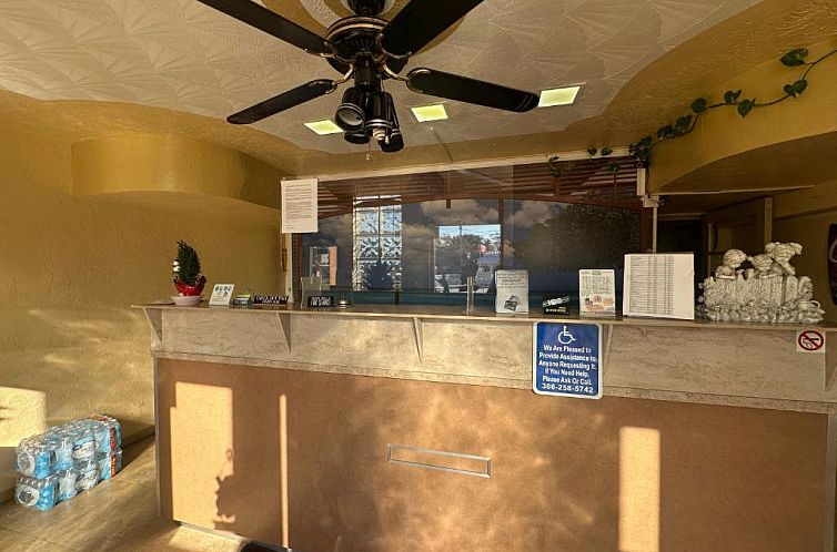 Super Inn Daytona Beach