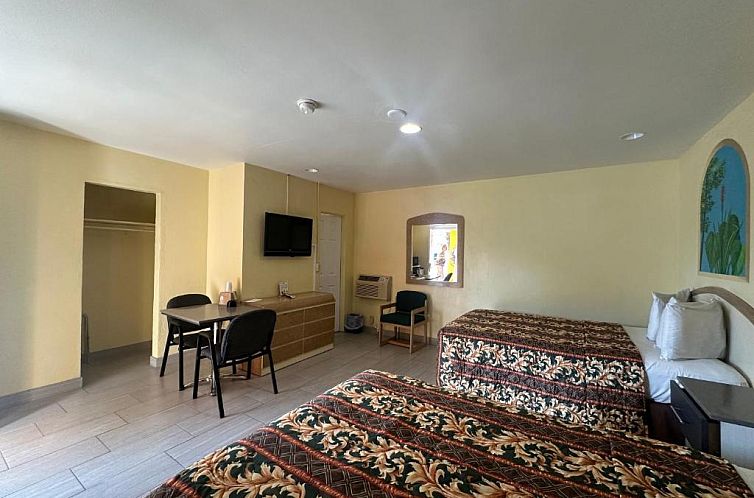 Super Inn Daytona Beach