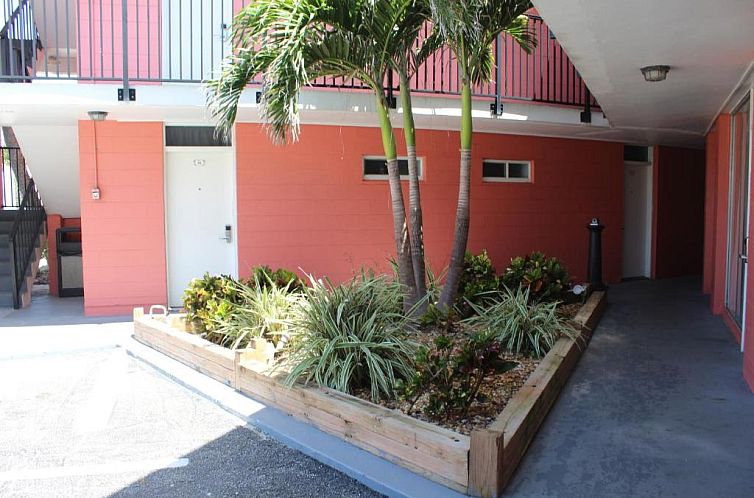 Cove Motel Oceanfront
