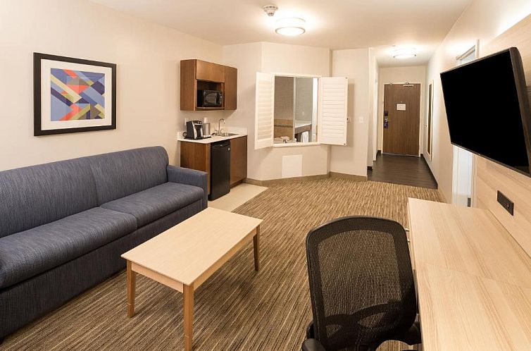 Holiday Inn Express Hotel & Suites Bay City, an IHG Hotel