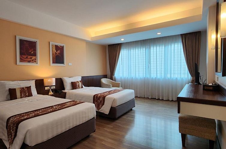 Avion Hotel