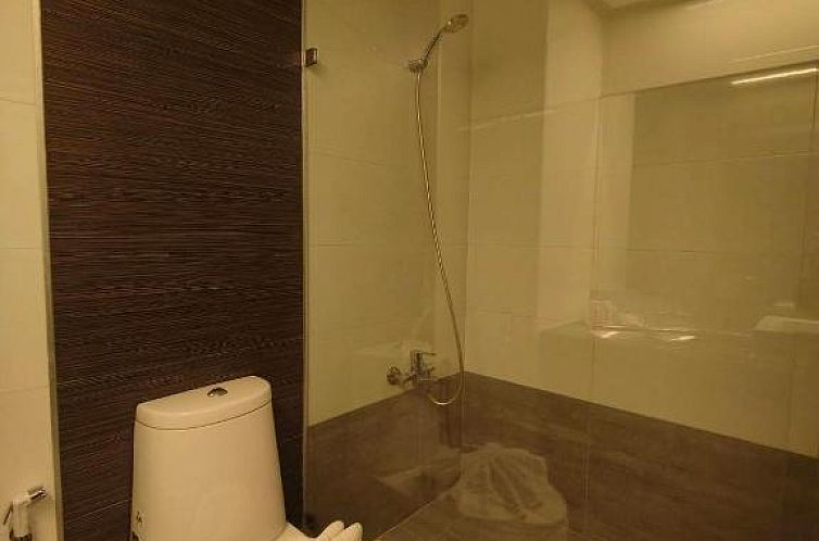 Crystal Suites Suvarnbhumi Airport