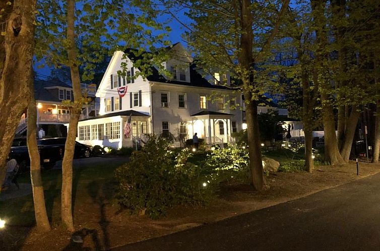 Abalonia Inn