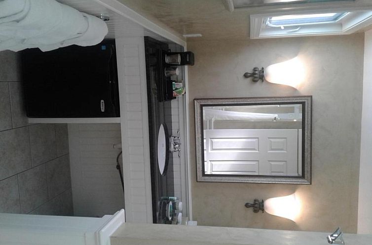 Anchorage by the Sea