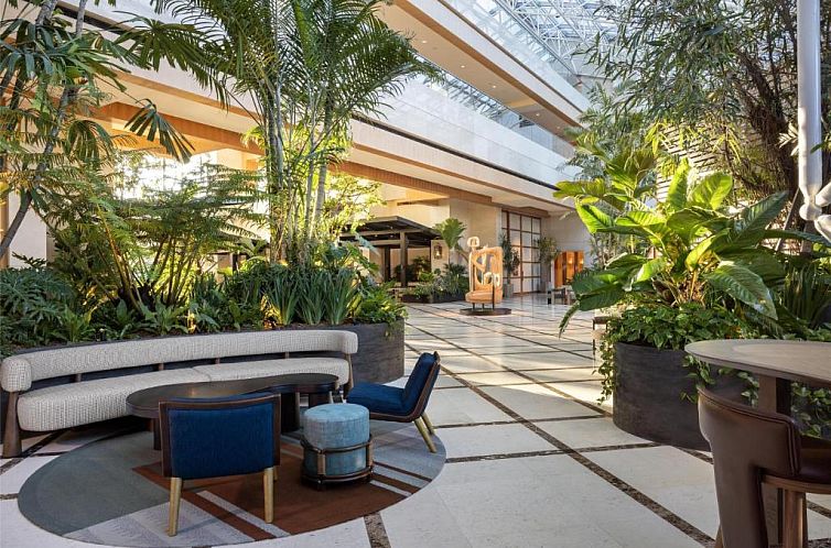 The Diplomat Beach Resort Hollywood, Curio Collection by Hil