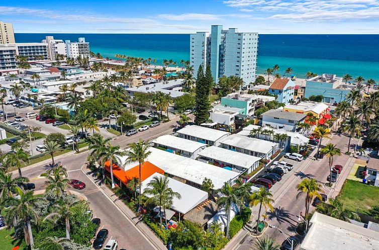 Hollywood Beach Suites and Hotel