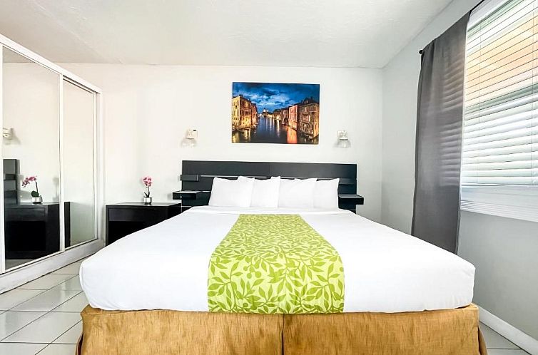 Hollywood Beach Hotels