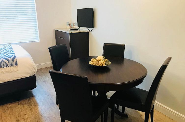 Caribbean Resort Suites