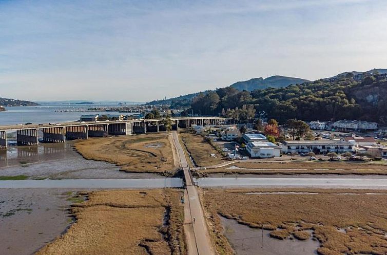 Holiday Inn Express Mill Valley - Sausalito Area, an IHG Hot