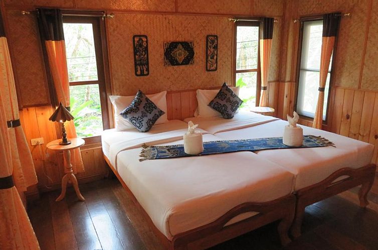 Macura Resort