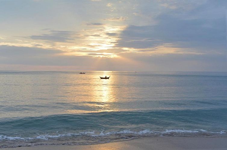 Rawi Warin Resort And Spa - SHA Plus