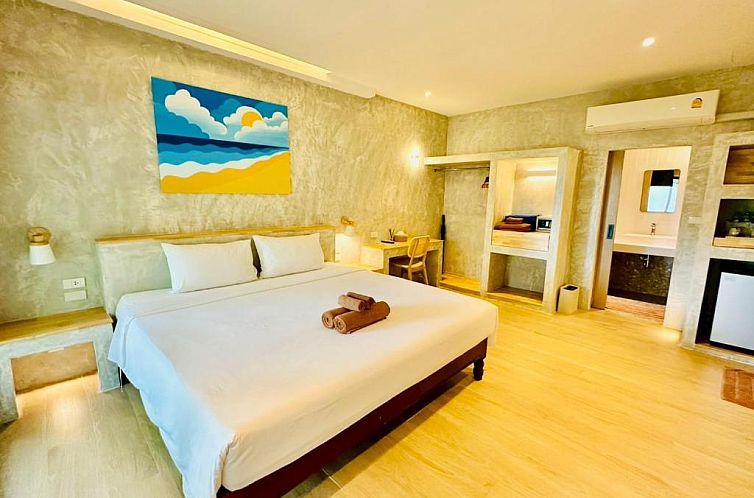 Twin Bay Resort