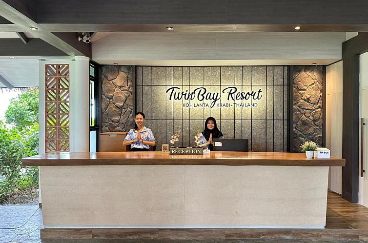 Twin Bay Resort