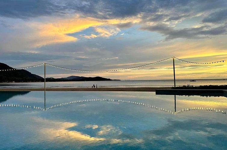 Twin Bay Resort