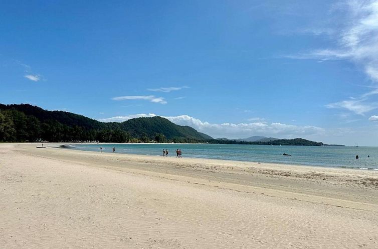 Twin Bay Resort