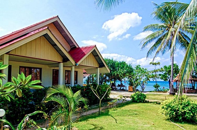 Lanta Emerald Bungalow