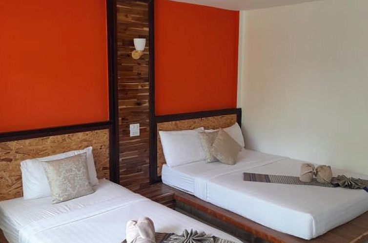 Lanta Emerald Bungalow