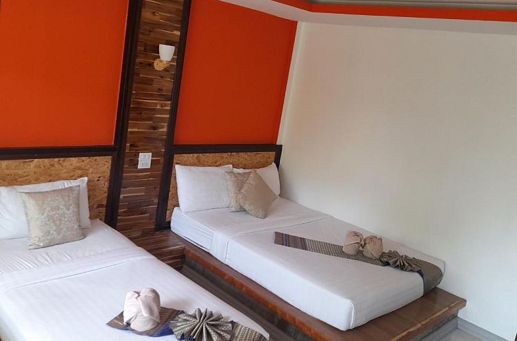 Lanta Emerald Bungalow