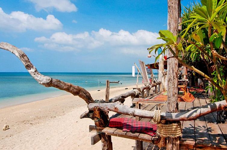 Lanta Emerald Bungalow