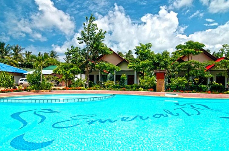 Lanta Emerald Bungalow