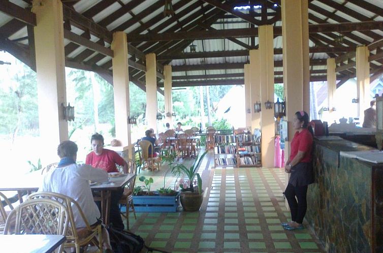 Gooddays Lanta Beach Resort SHA