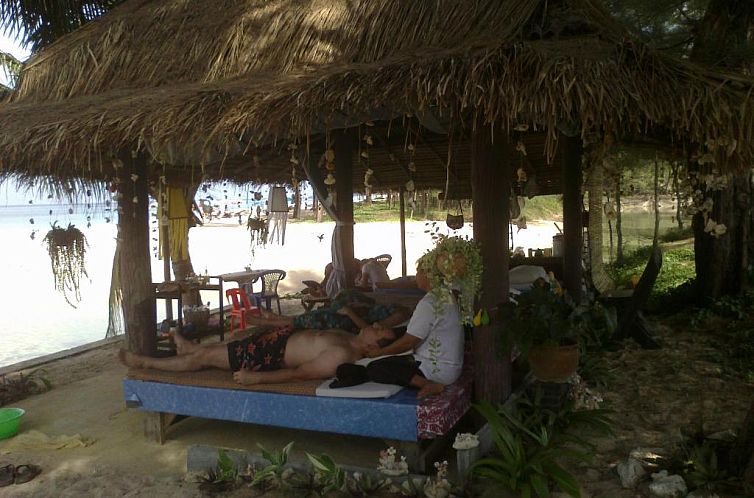 Gooddays Lanta Beach Resort SHA