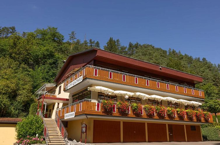 Guest house 37002003 - Apartment Baden-Württemberg - Gasthof Eyachperle