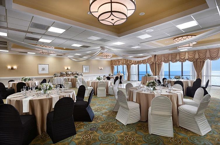 Breakers Resort Hotel