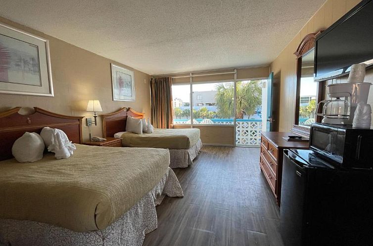 Polynesian Oceanfront Motel