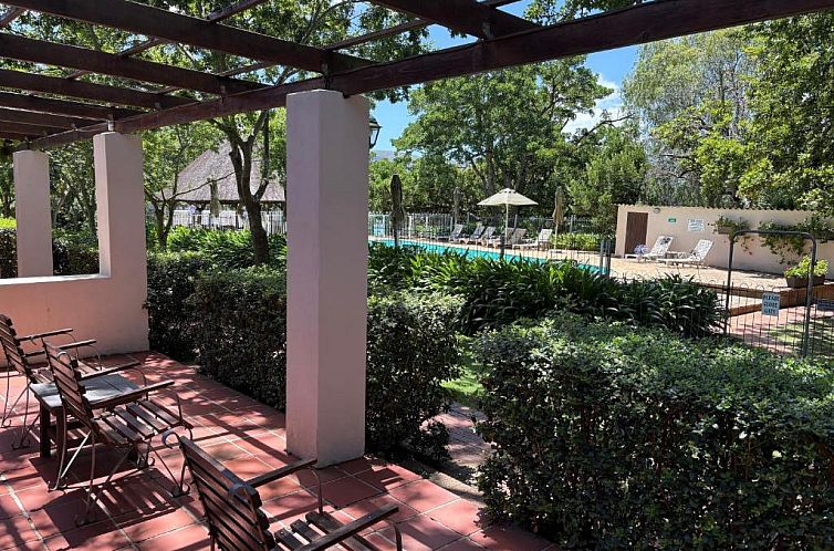 Eight Bells Mountain Inn