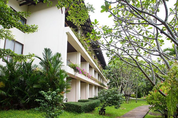 Maneechan Resort - SHA Extra Plus