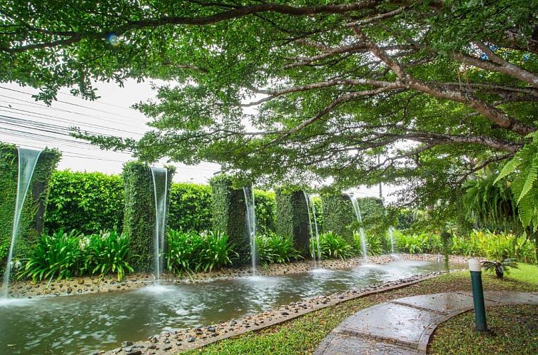 Maneechan Resort - SHA Extra Plus