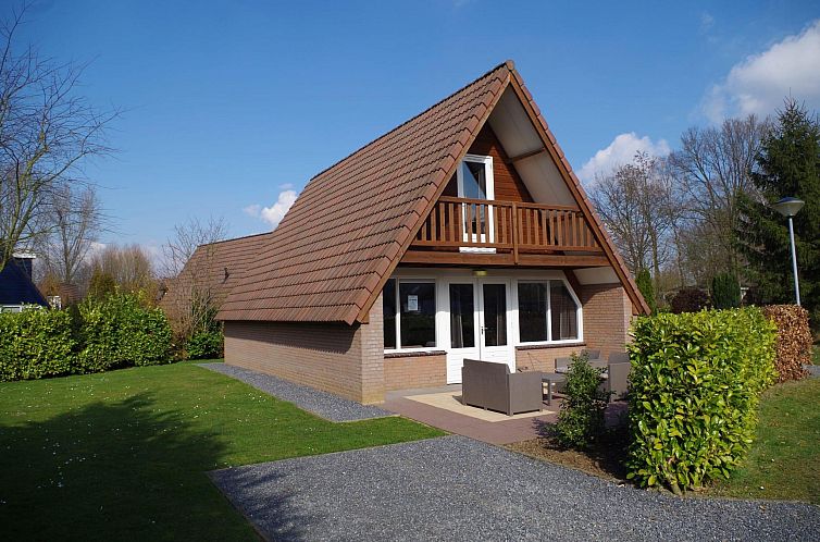 Ferienhaus Aldenborgh 6 in Susteren, Limburg, mit grosser Veranda und gruenem Garten, ideal fuer einen erholsamen Aufenthalt in Mittellimburg.