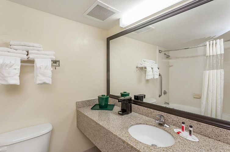 Baymont by Wyndham Fort Myers Airport