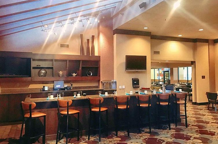 DoubleTree by Hilton St Paul Downtown