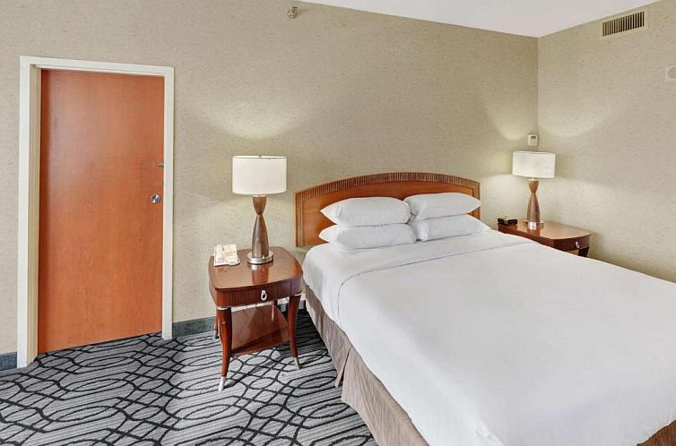 DoubleTree by Hilton St Paul Downtown